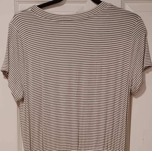 2 PCS LA RELAXED MODAL COTTON DRESSCOMFORTABLY CUTE SIZE IS SMALL 95% MODAL - Picture 5 of 6